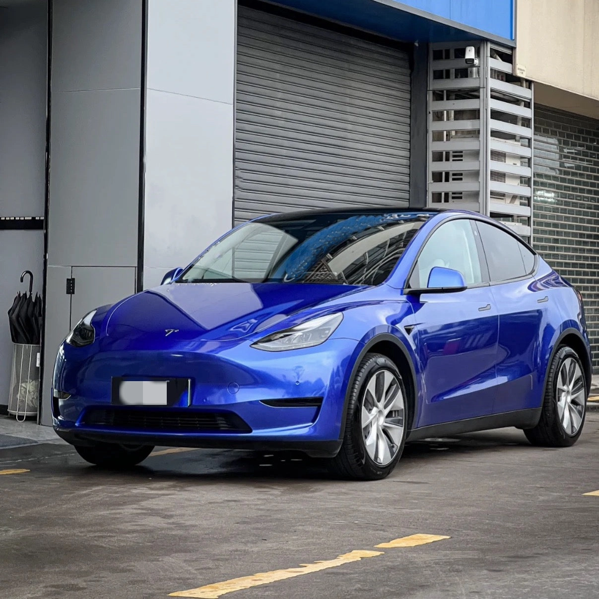 Gloss Metallic Cobalt Blue Car Wrap