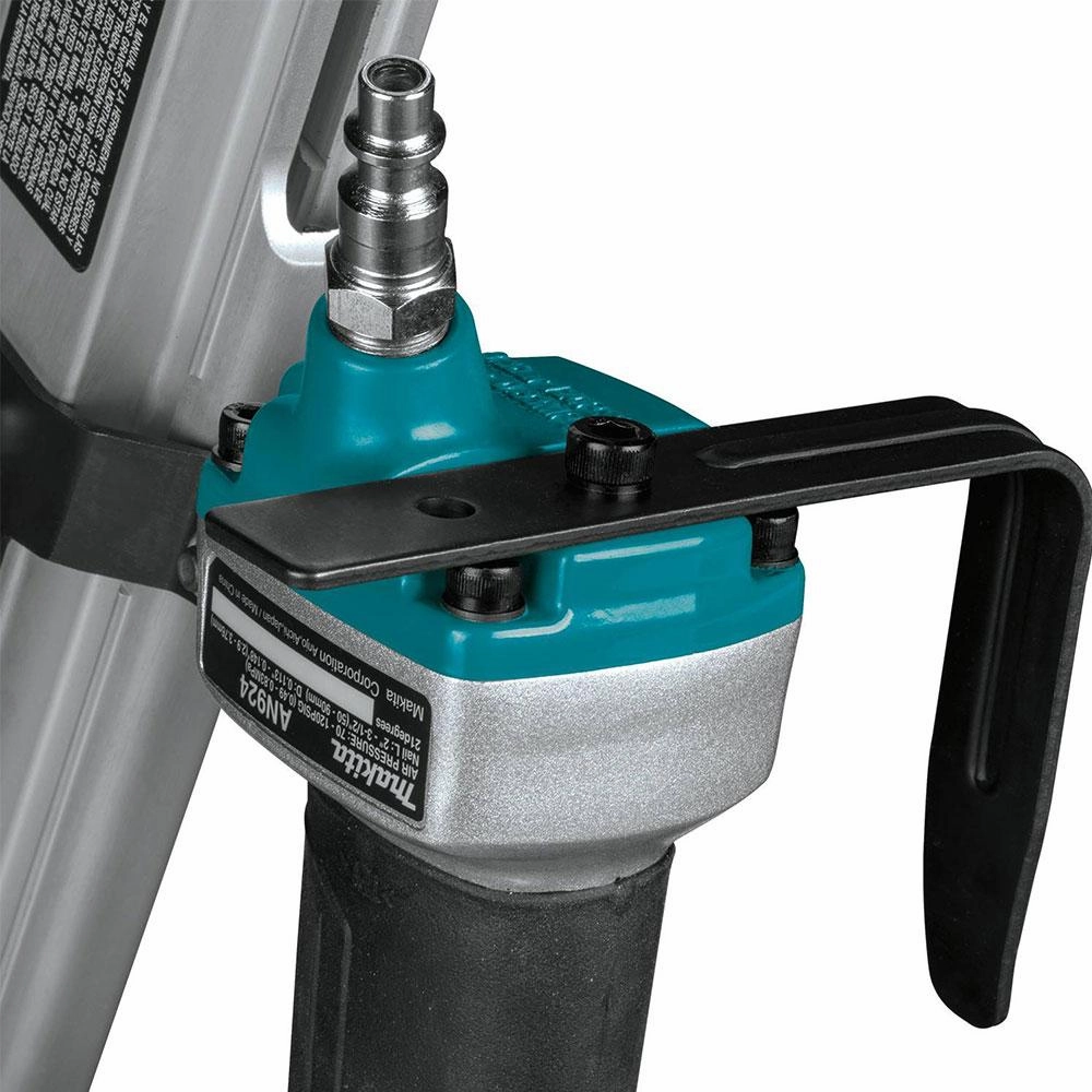 Makita AN924 3-1/2 Inch 21-Degree Full Round Head Pneumatic Framing Nailer