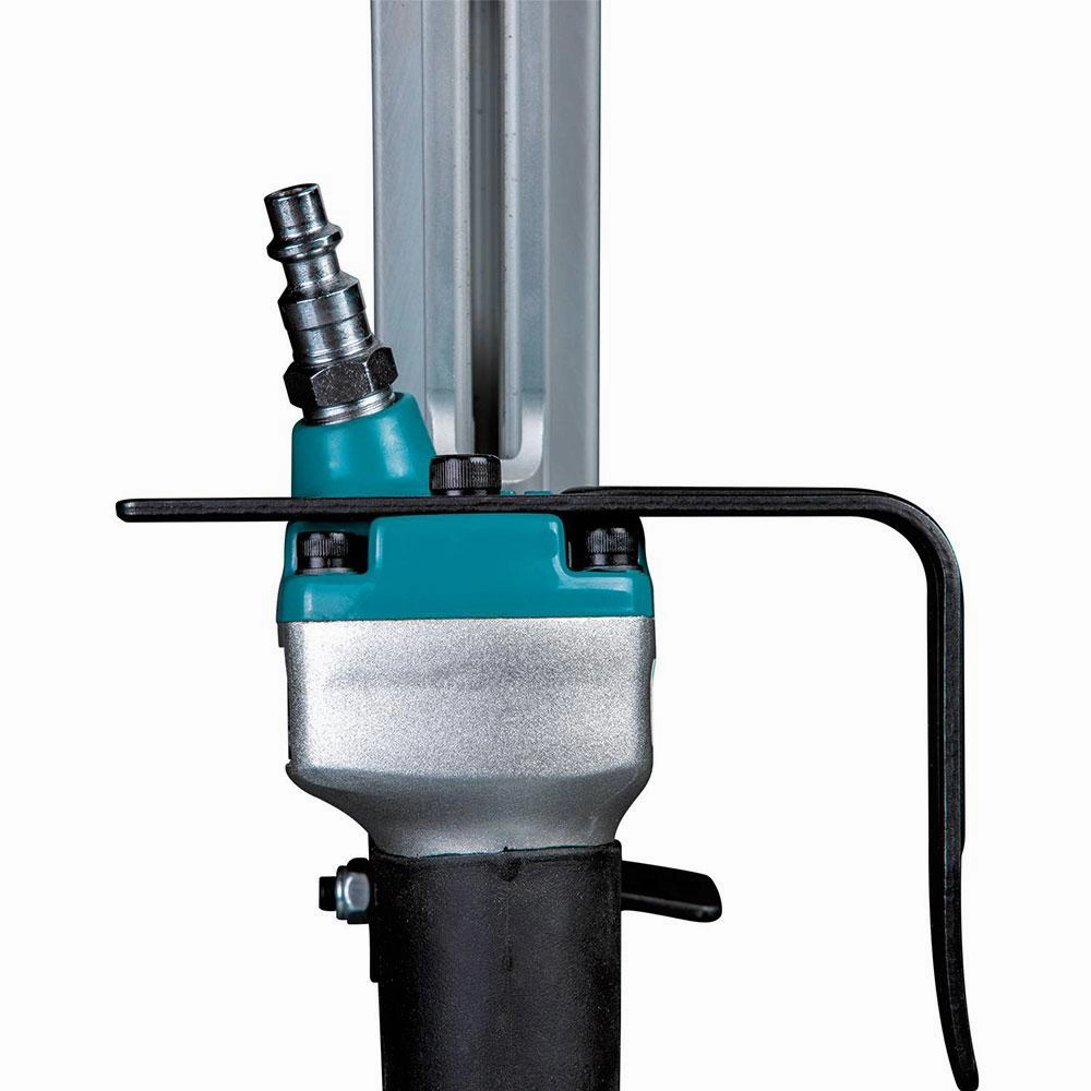 Makita AN924 3-1/2 Inch 21-Degree Full Round Head Pneumatic Framing Nailer