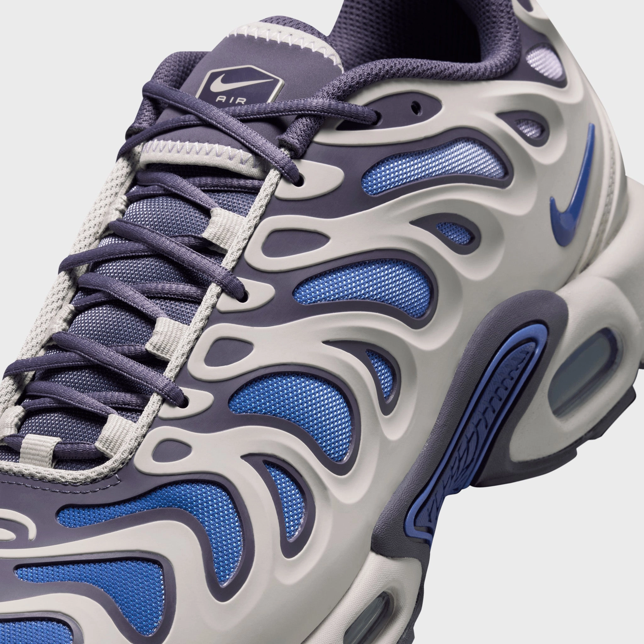 Nike Air Max Plus Light Iron Ore / Concord
