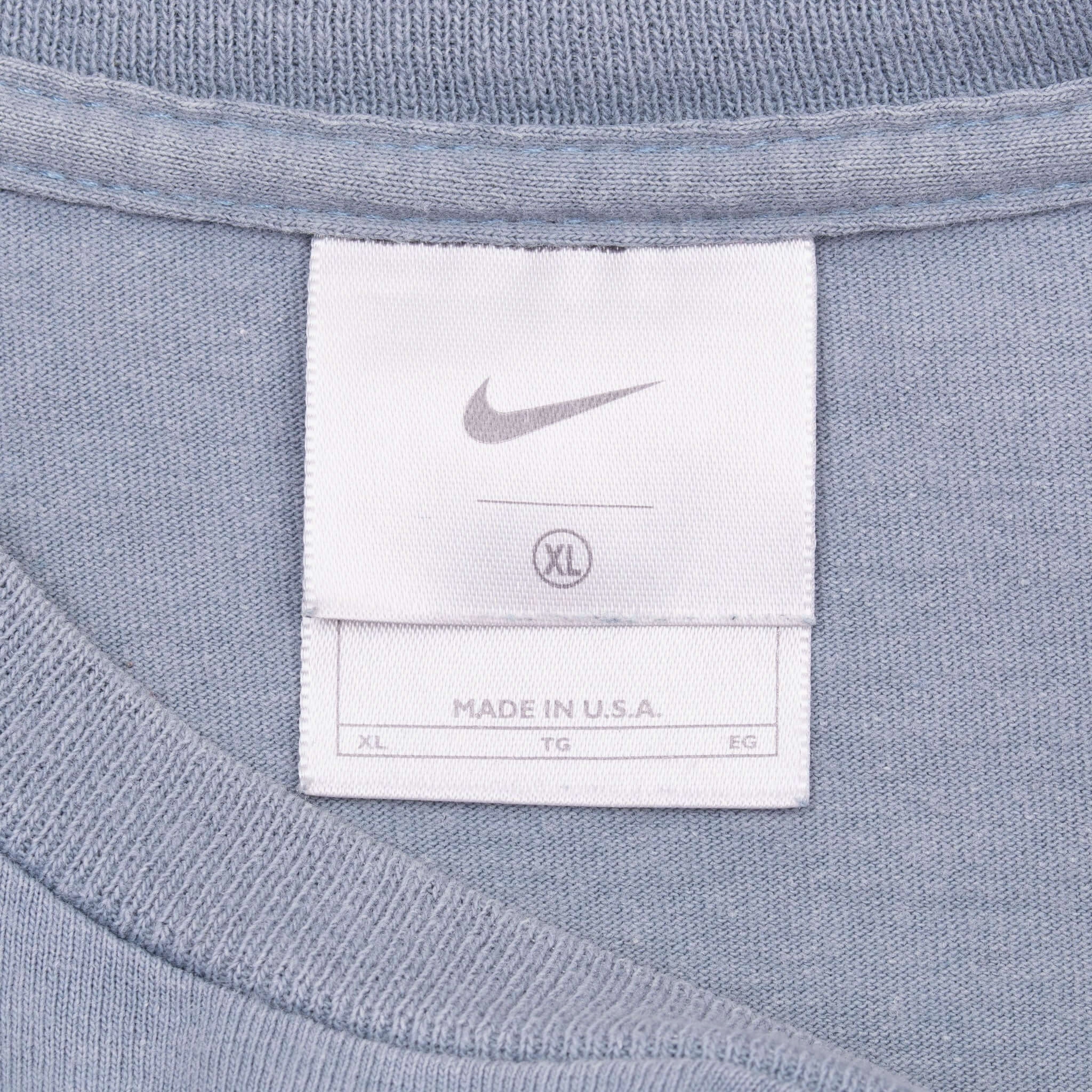 VINTAGE NIKE BLUE TEE SHIRT 2000S SIZE XL MADE IN USA