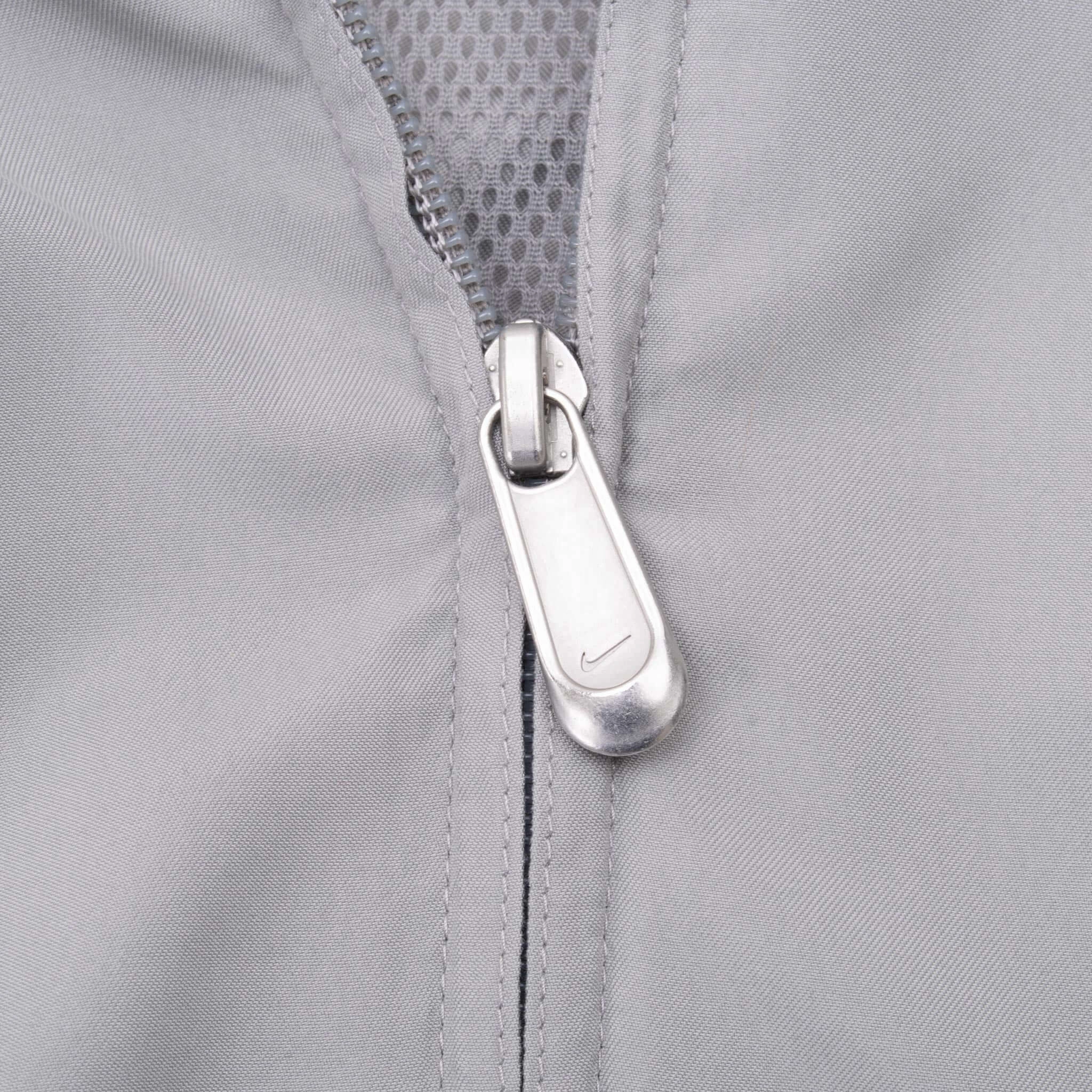 VINTAGE NIKE GREY WINDBREAKER JACKET 2000S LARGE